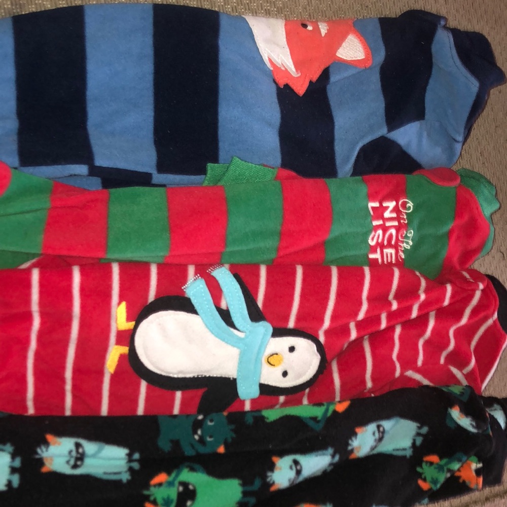 4 footy pjs